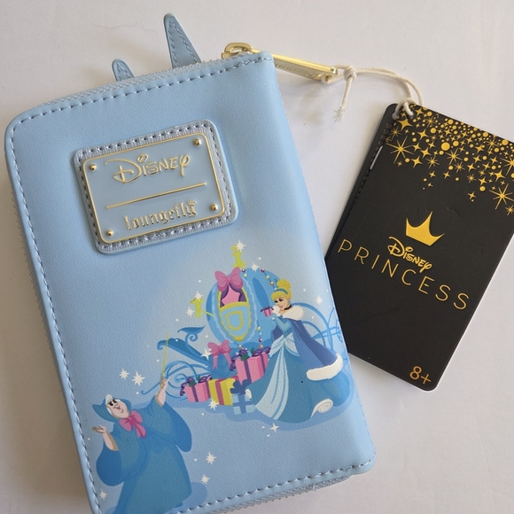 Loungefly Handbags - Loungefly Christmas Cinderella Castle Wallet